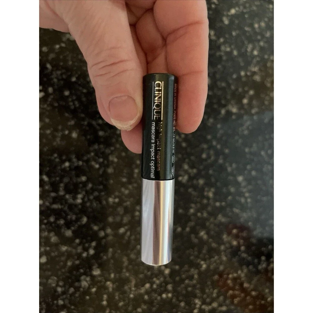 CLINIQUE High Impact Mascara In 01 Black 0.14 oz New Without Box